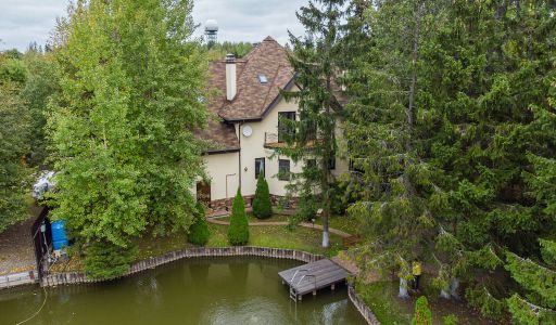 Гранат (Лупаново)