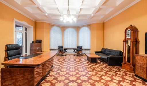 Загородная усадьба в Троицком