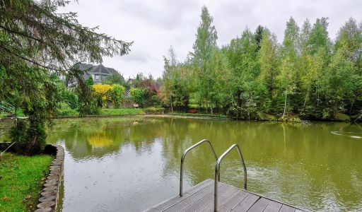 Гранат (Лупаново)