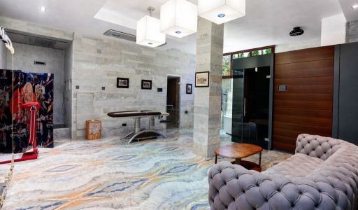 Дом у береговой линии в КП Речное