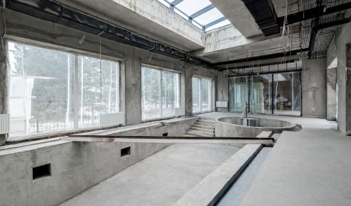 Дом под отделку в Ренессанс парк