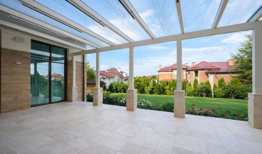 Дом с бассейном в КП Гринфилд