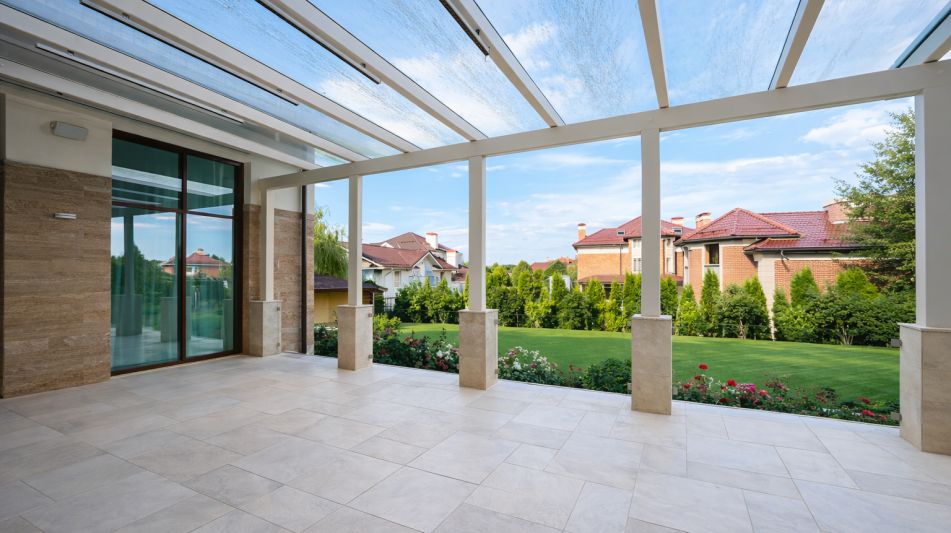 Дом с бассейном в КП Гринфилд