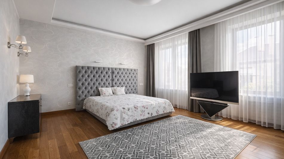 Дом с бассейном в КП Гринфилд