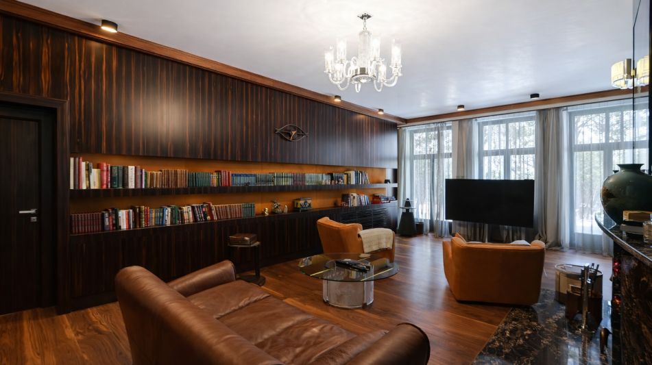 Дом у береговой линии в КП Речное