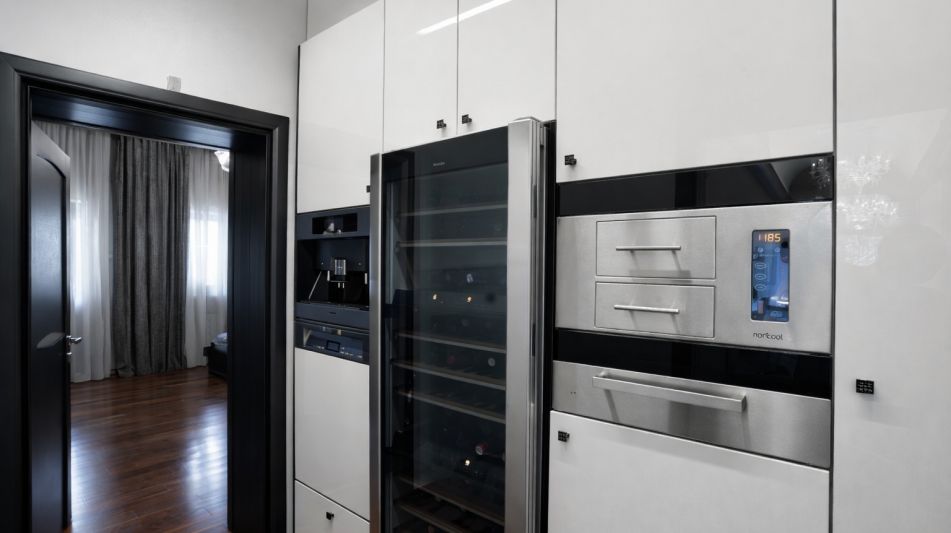 Дом у береговой линии в КП Речное