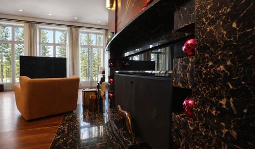 Дом у береговой линии в КП Речное