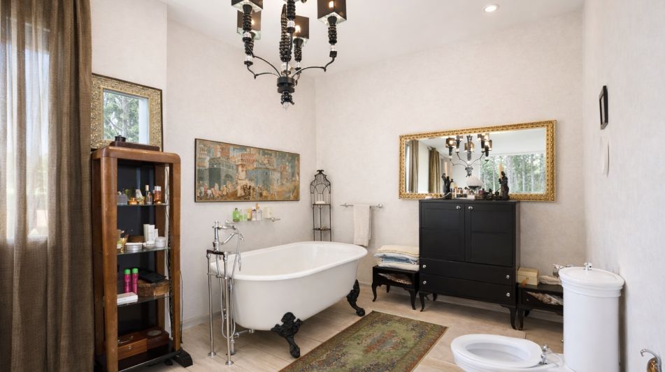 Дом у береговой линии в КП Речное