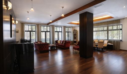 Дом у береговой линии в КП Речное