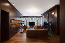 Дом у береговой линии в КП Речное