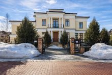 Дом в аренду в КП Монолит