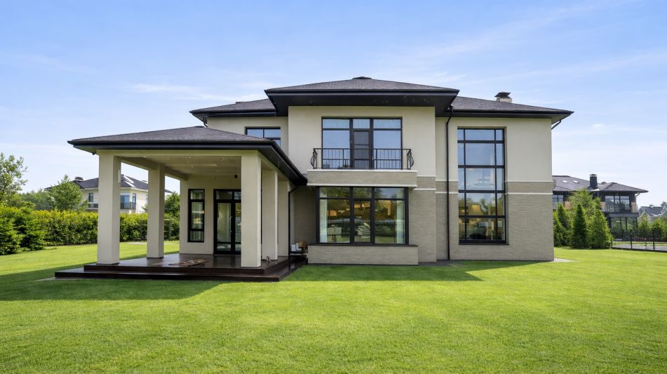 Современный дом в КП Лион