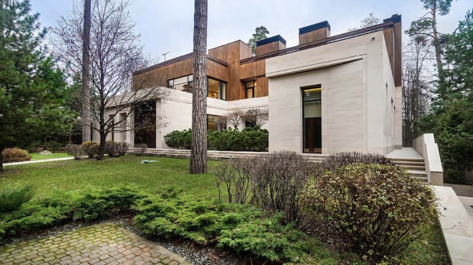 Современный дом в КП ИК Проект