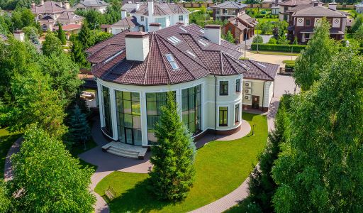 Особняк в КП Монтевиль