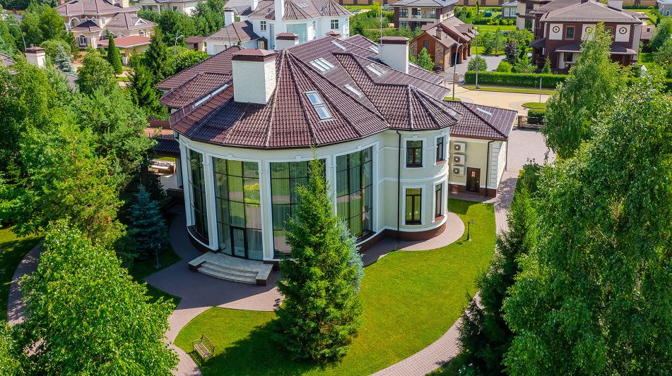 Особняк в КП Монтевиль