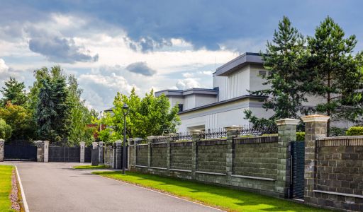 Резиденция в НПИЗ Речное