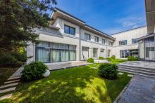 Резиденция в НПИЗ Речное