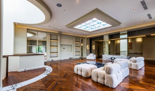 Резиденция в НПИЗ Речное