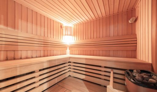 Дом с бассейном в Новогорске