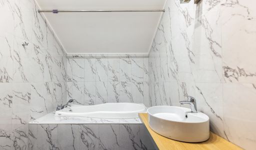 Дом с бассейном в Новогорске