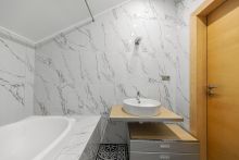 Дом с бассейном в Новогорске