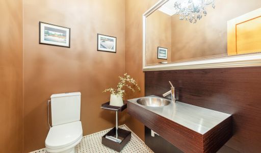 Дом с бассейном в Новогорске