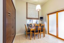 Дом с бассейном в Новогорске