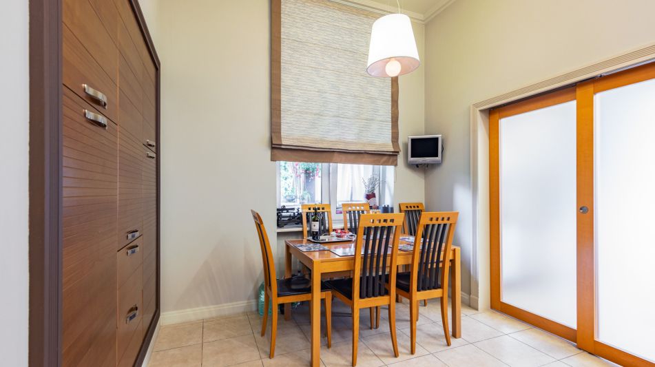 Дом с бассейном в Новогорске