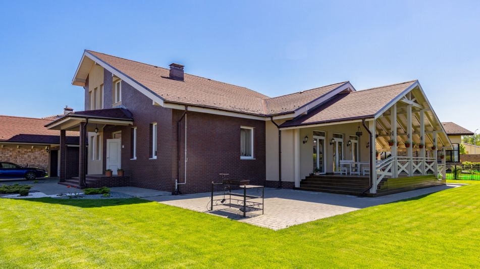 Дом с террасой в КП Покровский