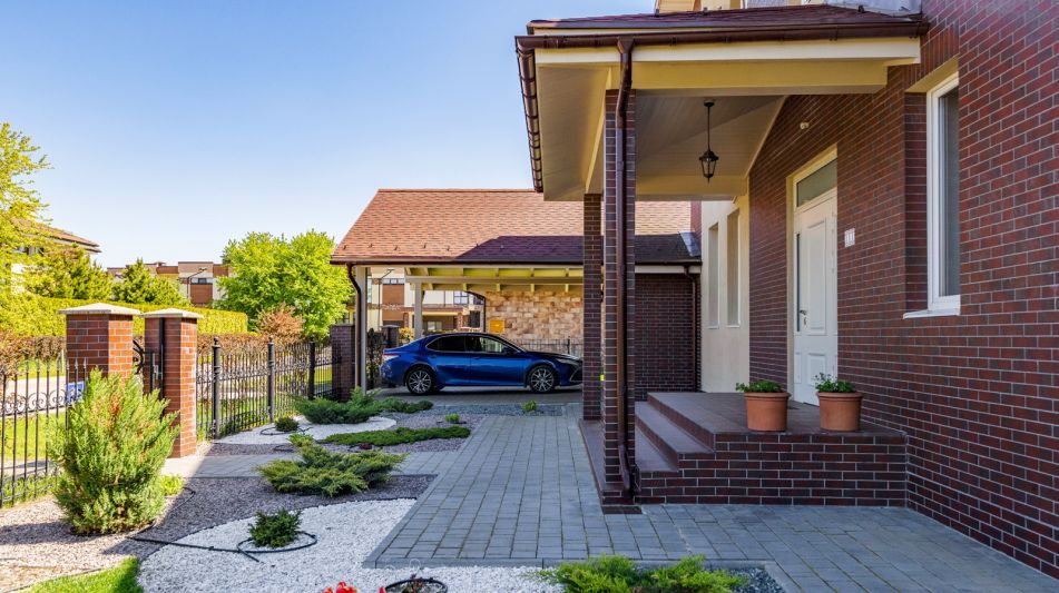 Дом с террасой в КП Покровский