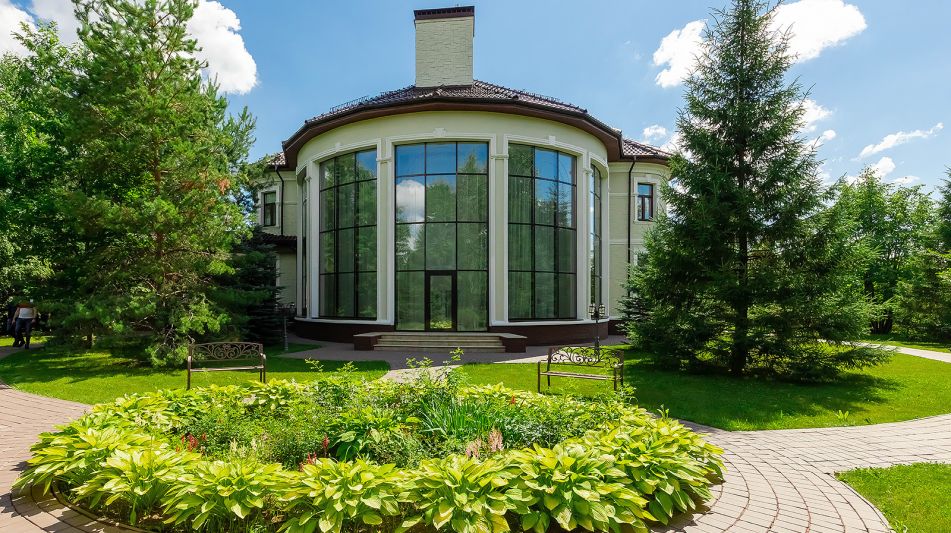 Особняк в КП Монтевиль