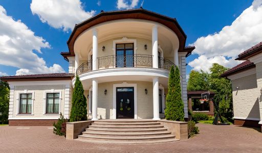 Особняк в КП Монтевиль