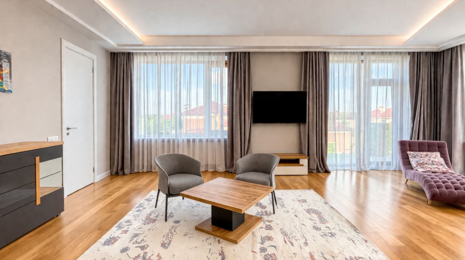 Дом с бассейном в КП Гринфилд