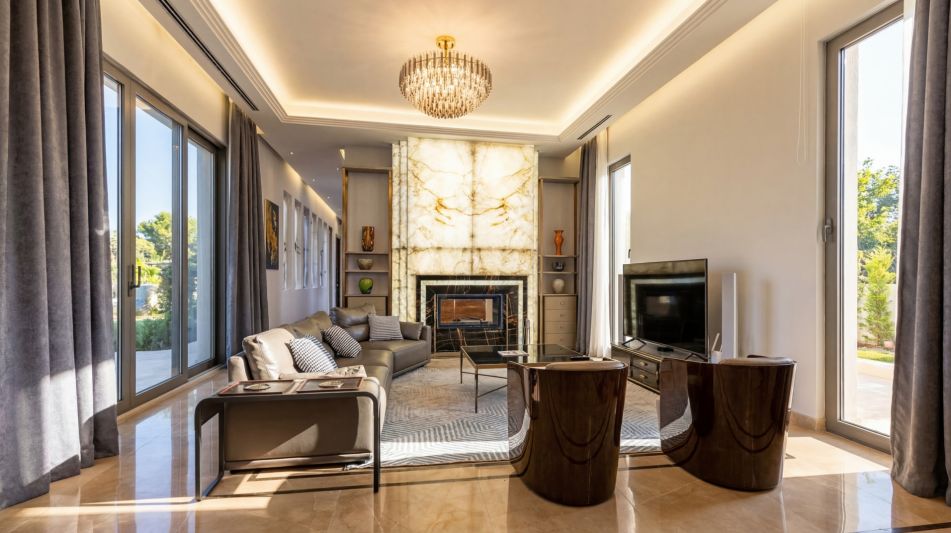 Стильный дом в КП Усово Плюс