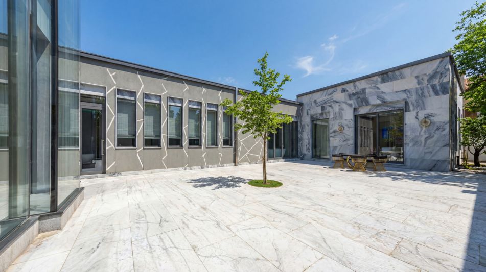 Стильный дом в КП Усово Плюс