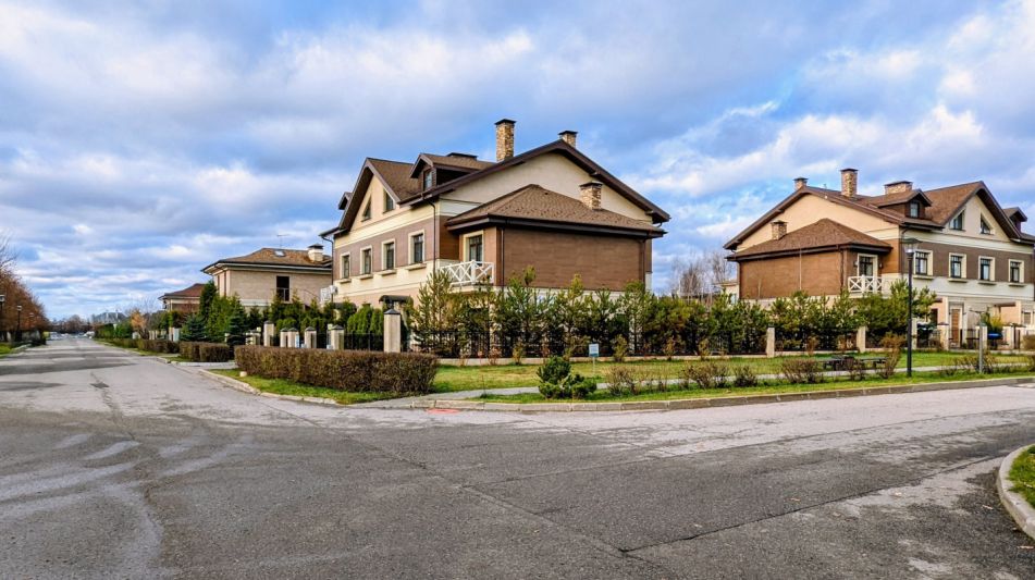 Современный дом в КП Прозорово