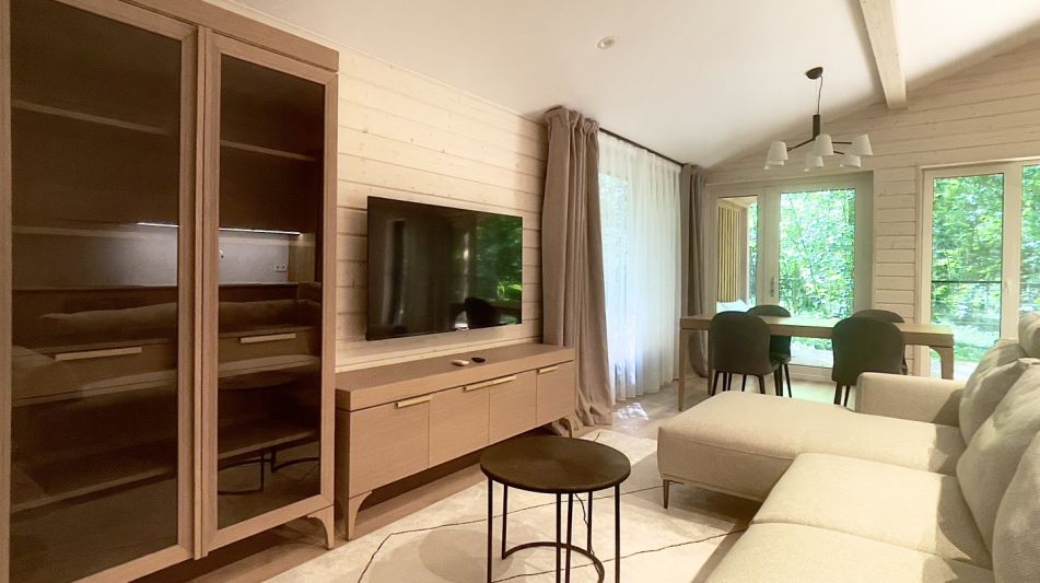 Дом в лесу в Аксаково Форест клуб