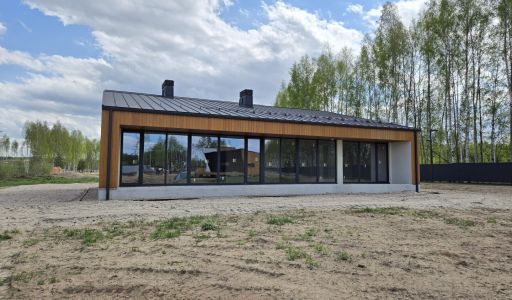 Одноэтажный дом в Волжском береге