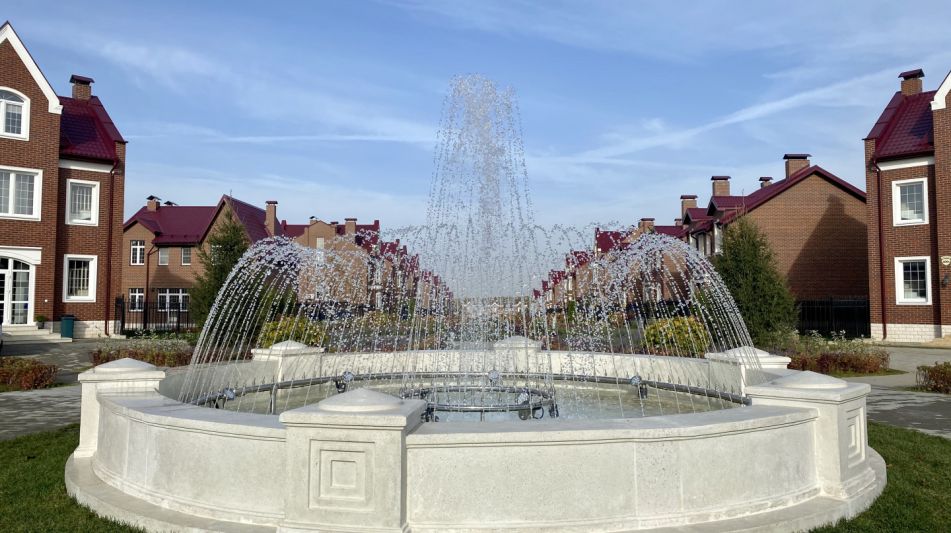 Дом без отделки в КП Британика