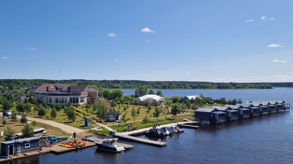 Резиденция на берегу Волги