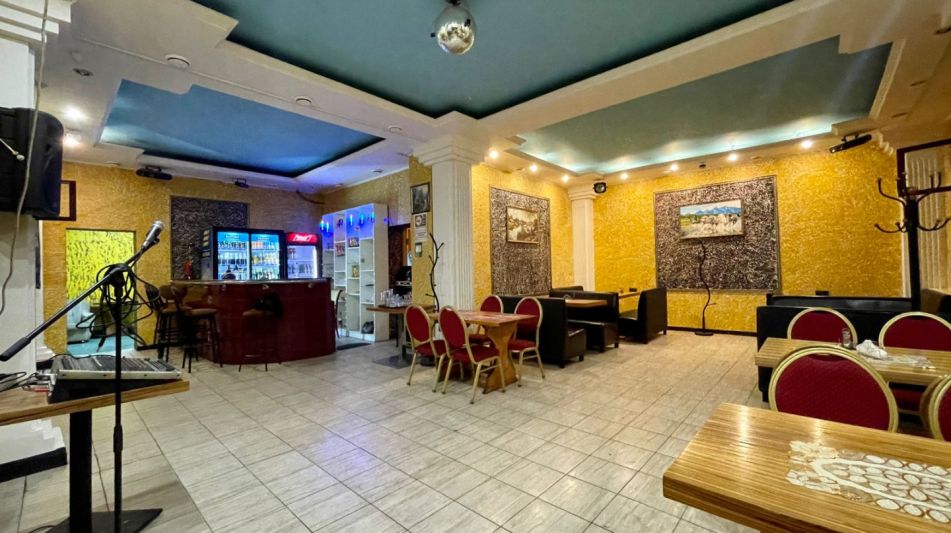 Здание с участком в ПГТ Снегири