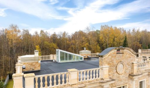 Особняк в КП Петровский парк