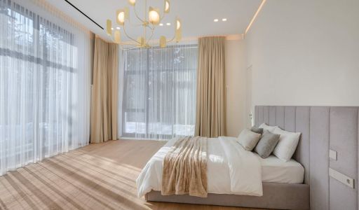 Вилла из мрамора в Николо-Урюпино