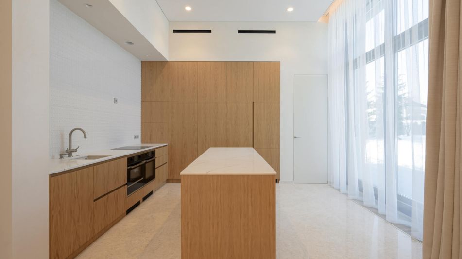 Вилла из мрамора в Николо-Урюпино