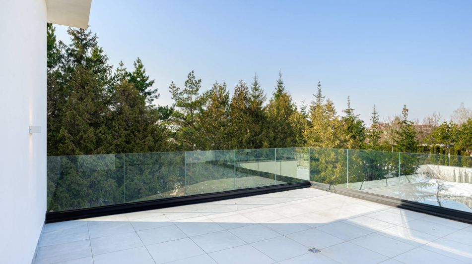 Вилла из мрамора в Николо-Урюпино