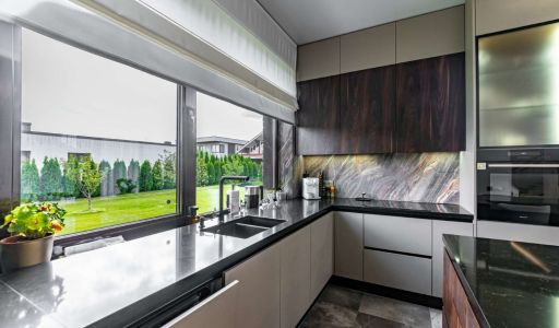 Дом в стиле Райта в Новорижском