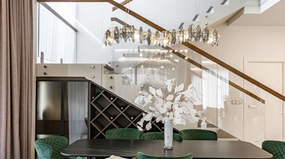 Дом в стиле Райта в Новорижском