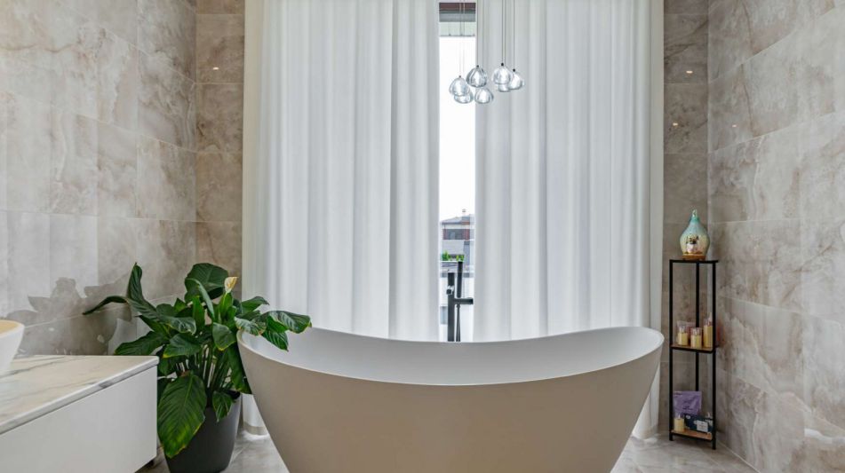 Дом в стиле Райта в Новорижском