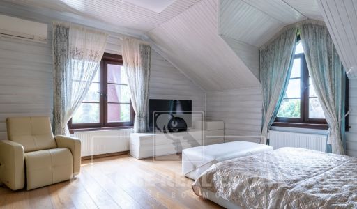 Дом из бруса в Нахабино Кантри