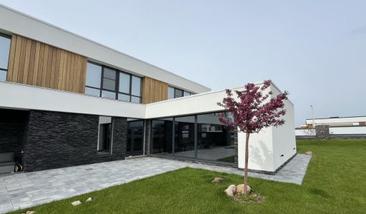 Современный дом в КП Райт Вилладж